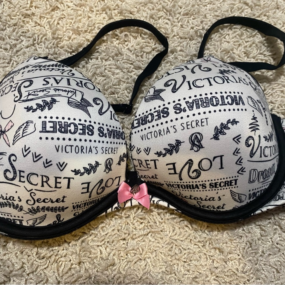 Victoria’s Secret push up bra